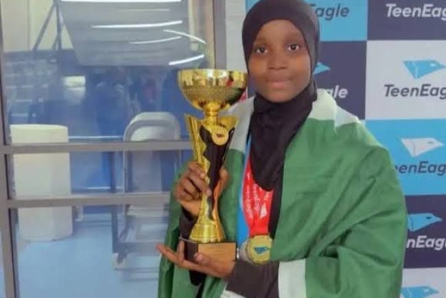 FG Rewards World’s Best English Champion with Just ₦200k — Nigerians React